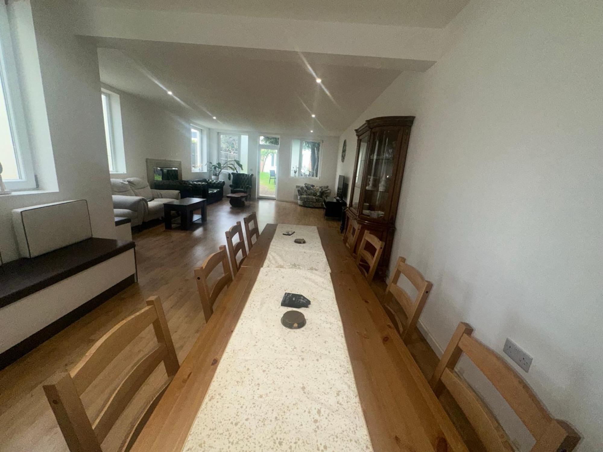 North London A Spacious 7 Bedroom House Accommodating Up To 18 People Complete With Own Gym And Table Tennis Exteriör bild